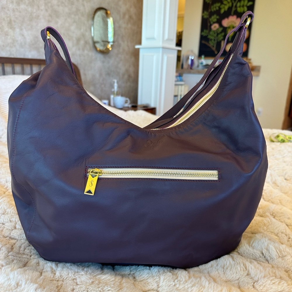 Sseko Large Slouchy Cresent Bag Sheepskin Leather in Mulberry